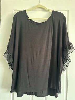 Lane Bryant plus 18W/20W Black Ruffle Sleeve Top